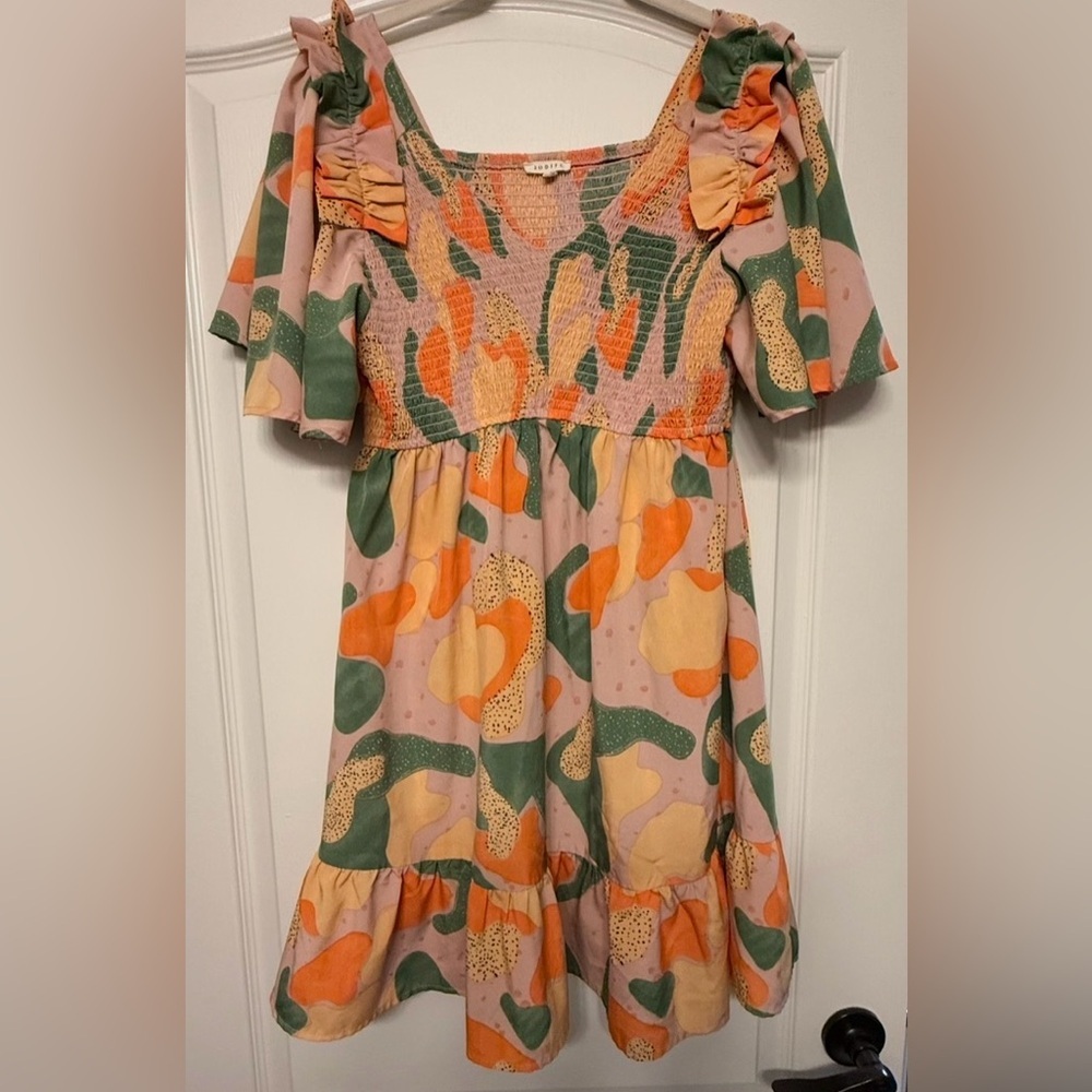 Jodifl Smocked Floral Tiered Dress Small Flutter Sleeve Boho Coastal Cowgirl